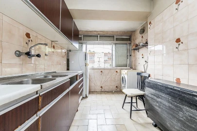 Apartamento T2 para Venda em Águas Livres