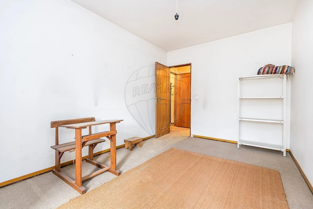 Apartamento T2 para Venda em Águas Livres Foto 16