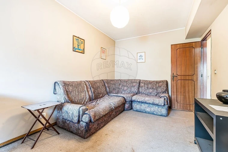 Apartamento T2 para Venda em Águas Livres Foto 5