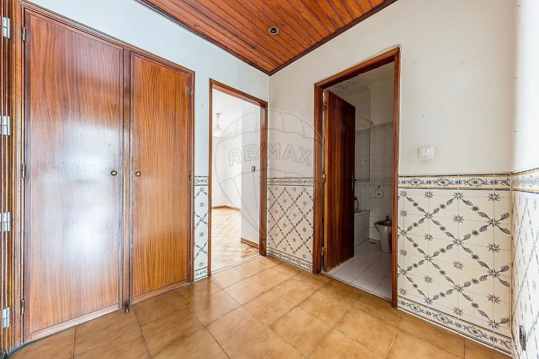 Apartamento T1 para Venda em Queluz e Belas Foto 10