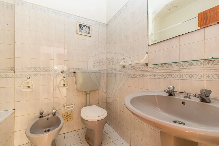 Apartamento T1 para Venda em Queluz e Belas Foto 9