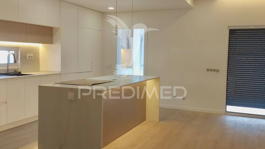 Moradia T3 para Venda em Fernao Ferro