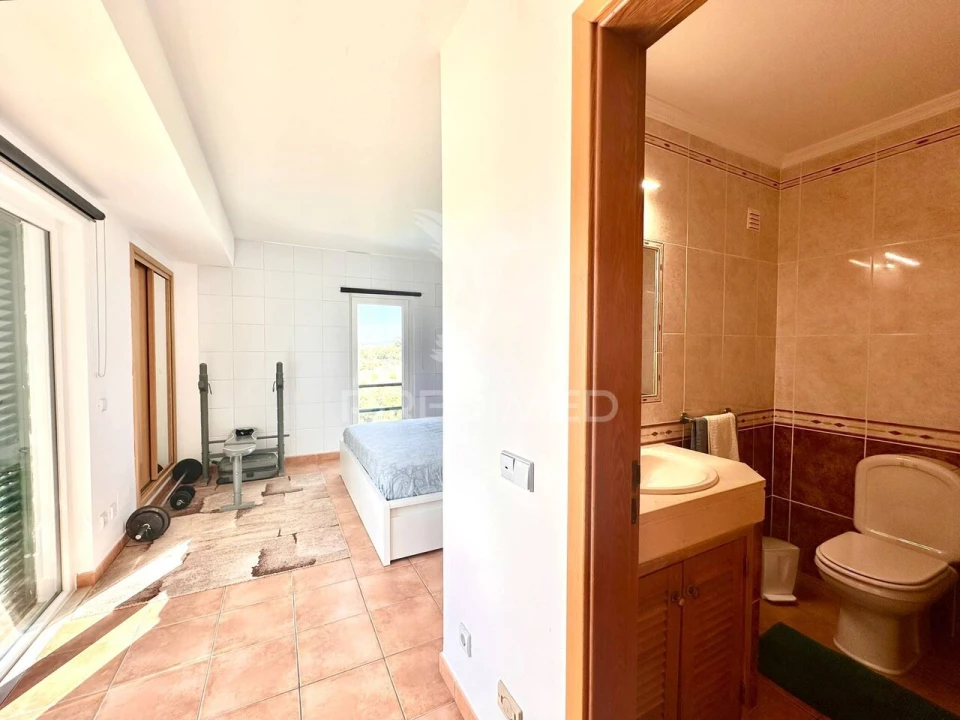 Moradia T3 para Venda em Albufeira e Olhos de Água Foto 26