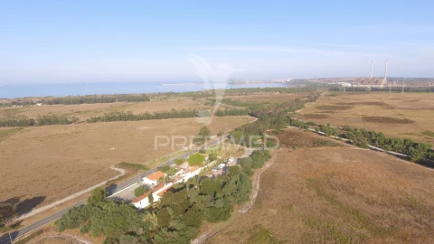 Armazém para Venda em Sines