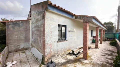 Armazém para Venda em Sines