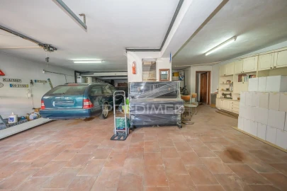 Moradia T6 para Venda em Azeitão (São Lourenço e São Simão)