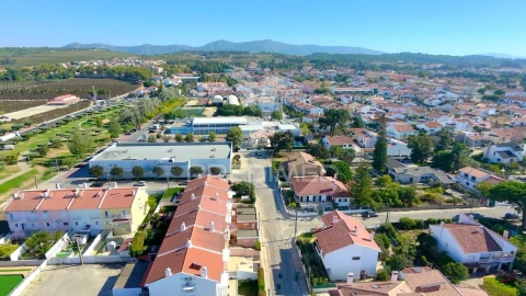 Moradia T6 para Venda em Azeitão (São Lourenço e São Simão)