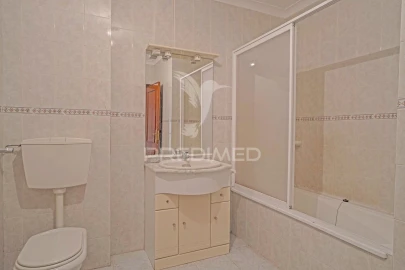 Apartamento T2 para Venda em Algueirão-Mem Martins