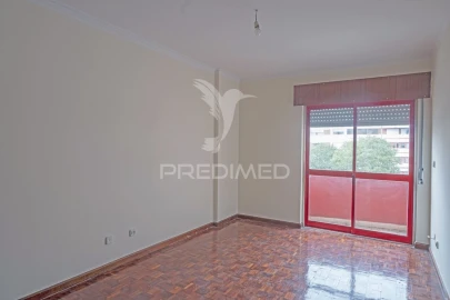Apartamento T2 para Venda em Algueirão-Mem Martins