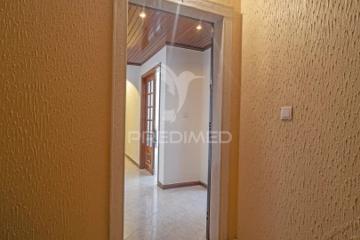 Apartamento T2 para Venda em Algueirão-Mem Martins