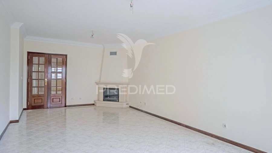 Apartamento T2 para Venda em Algueirão-Mem Martins