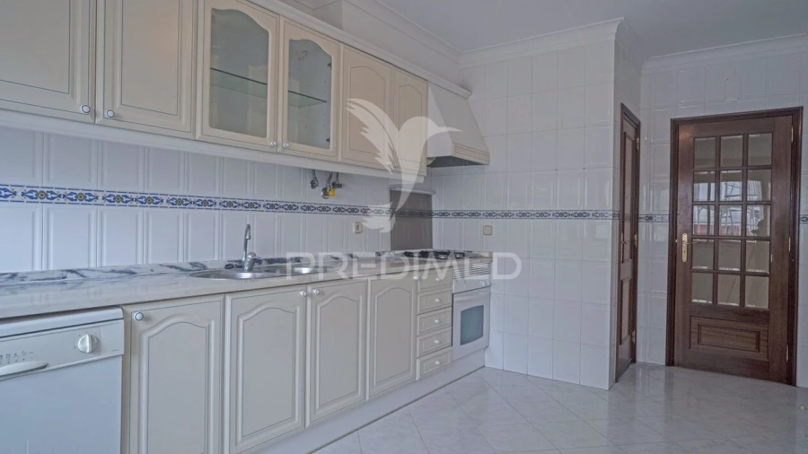 Apartamento T2 para Venda em Algueirão-Mem Martins