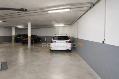 Apartamento T3 para Venda em Pedrouços