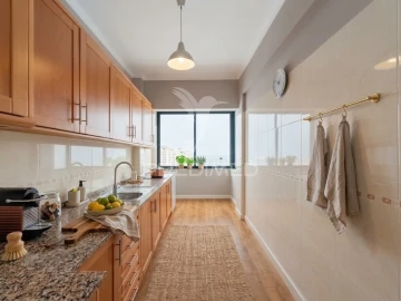 Apartamento T3 para Venda em Almada, Cova da Piedade, Pragal e Cacilhas