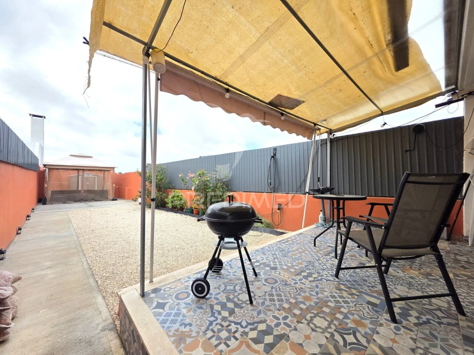 Moradia T2 para Venda em Atalaia Foto 34