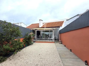 Moradia T2 para Venda em Atalaia