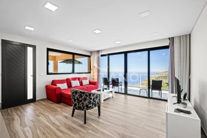 Moradia T3 para Venda em Arco da Calheta