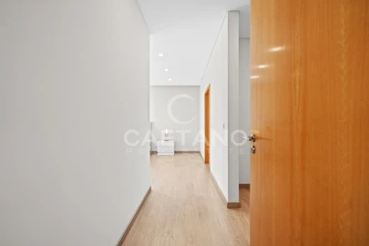 Moradia T3 para Venda em Arco da Calheta