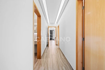 Moradia T3 para Venda em Arco da Calheta