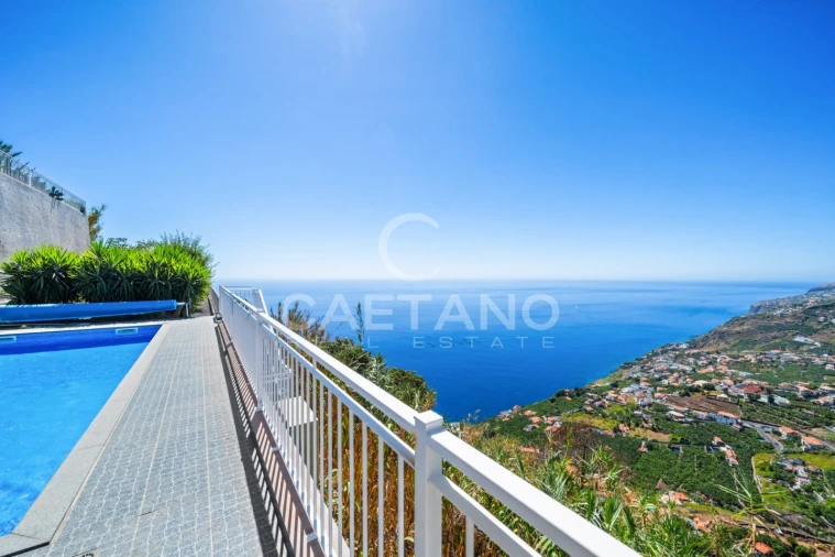 Moradia T3 para Venda em Arco da Calheta Foto 41