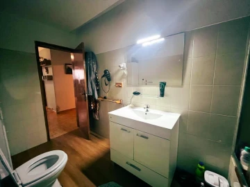 Moradia T5 para Venda em Castanheira