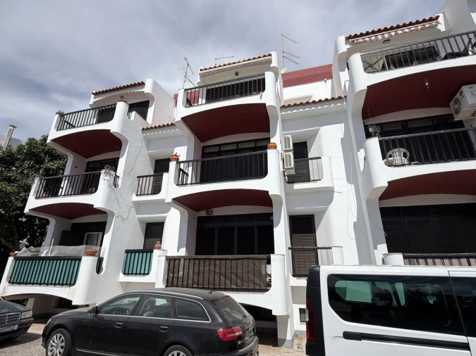 Apartamento T1 para Venda em Albufeira e Olhos de Água Foto 2