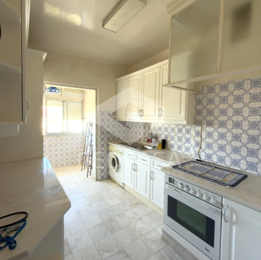 Apartamento T3 para Venda em Carnaxide e Queijas Foto 7