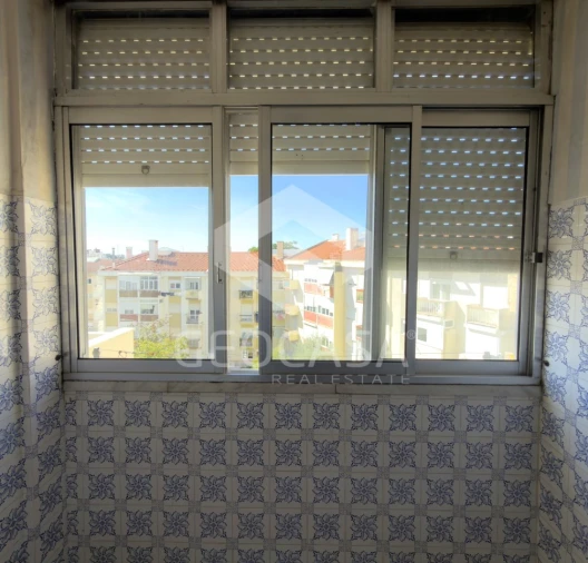 Apartamento T3 para Venda em Carnaxide e Queijas Foto 9