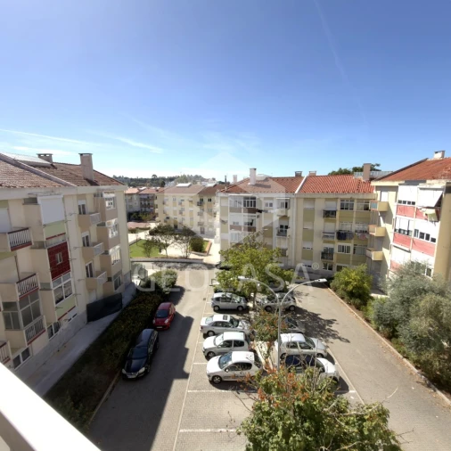 Apartamento T3 para Venda em Carnaxide e Queijas Foto 15