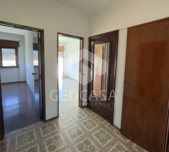 Apartamento T3 para Venda em Carnaxide e Queijas Foto 17