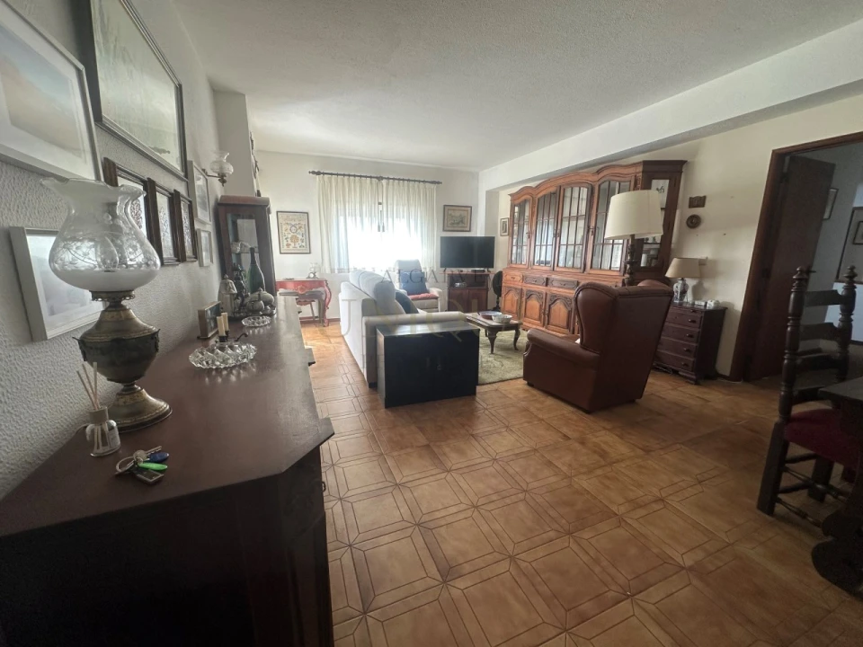 Apartamento T2 para Venda em Lagos (São Sebastião e Santa Maria) Foto 7
