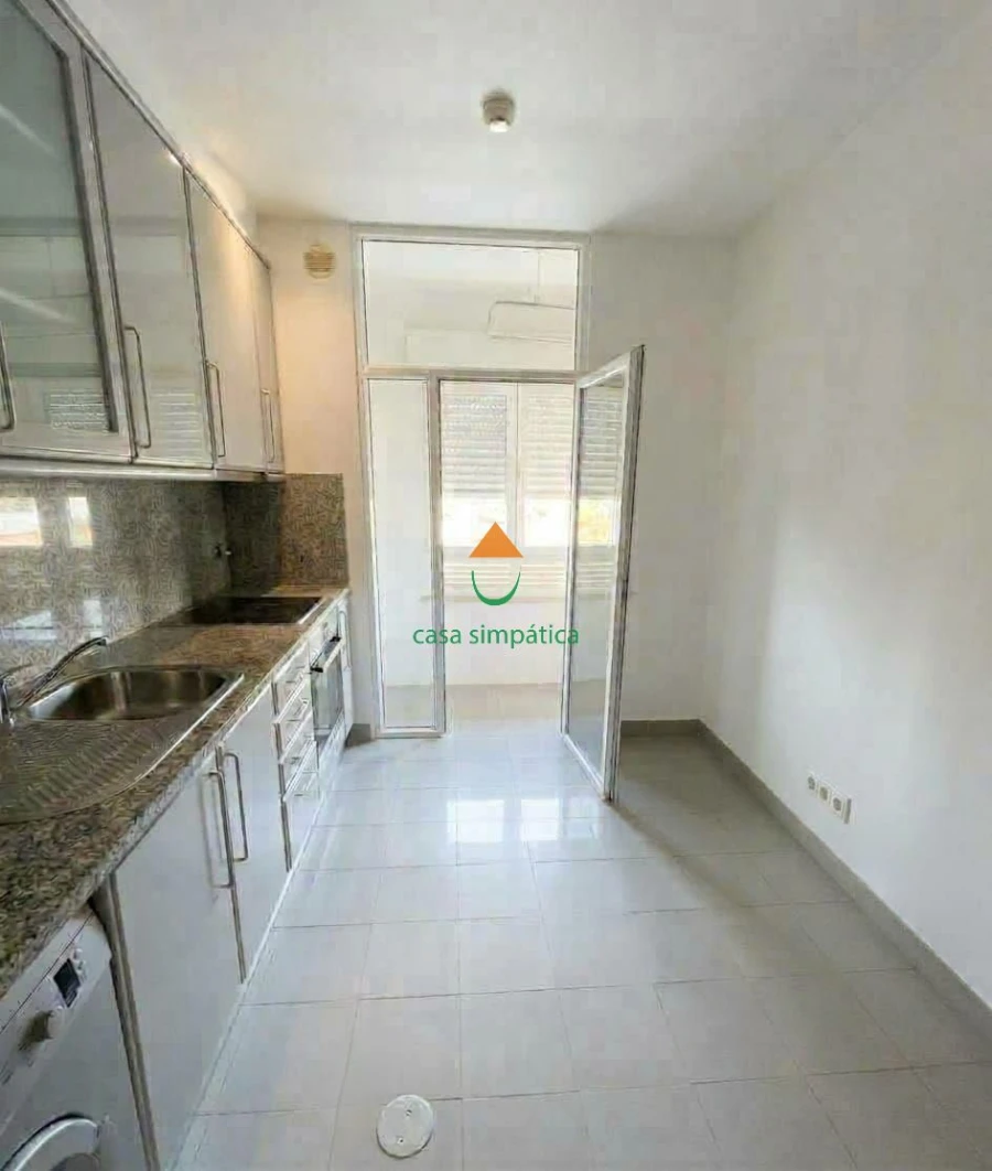 Apartamento T3 para Venda em Santa Marinha e São Pedro da Afurada Foto 3