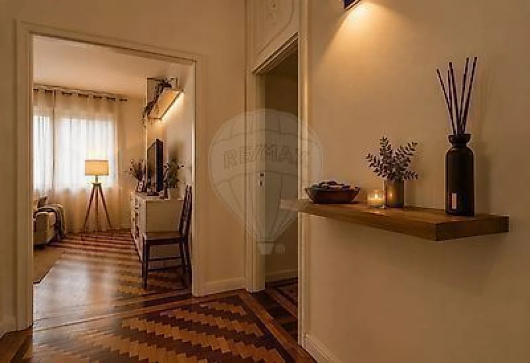 Apartamento T3 para Venda em Lordelo do Ouro e Massarelos Foto 17