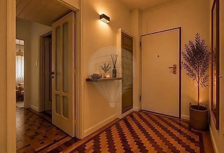 Apartamento T3 para Venda em Lordelo do Ouro e Massarelos Foto 9