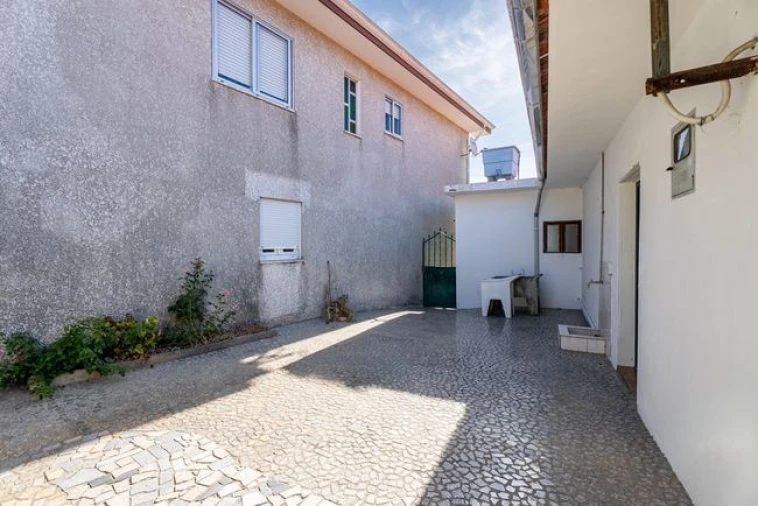 Moradia T2 para Venda em Canedo, Vale e Vila Maior Foto 3