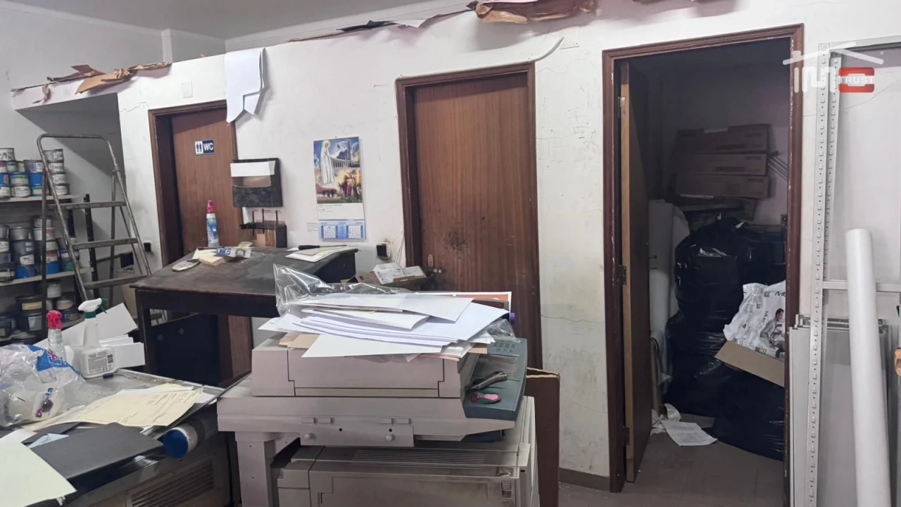 Loja para Arrendamento em Nossa Senhora da Piedade Foto 4
