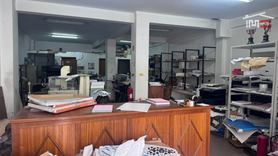 Loja para Arrendamento em Nossa Senhora da Piedade