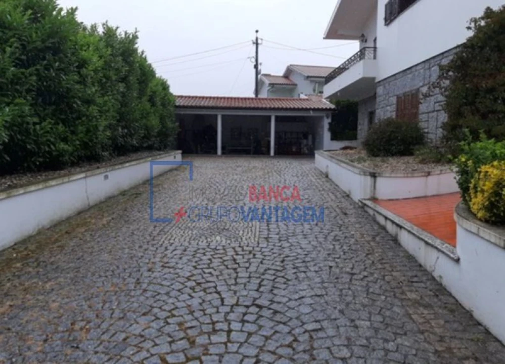 Moradia T1 para Venda em Lordelo Foto 3