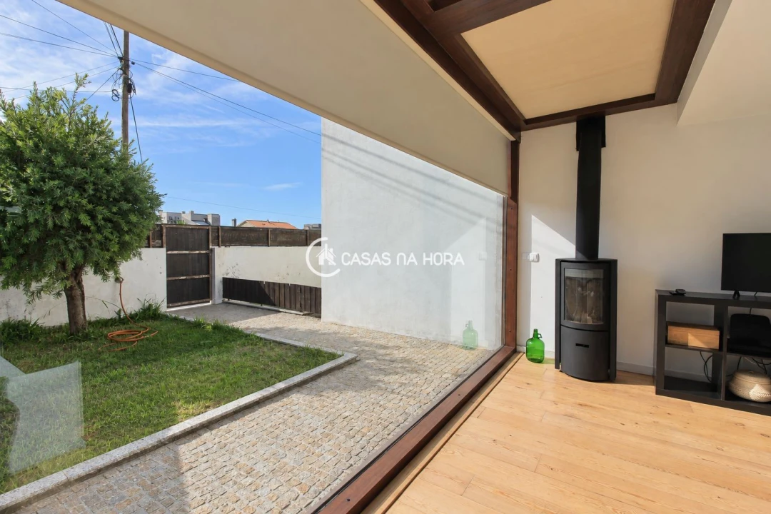 Moradia T1 para Arrendamento em Perafita, Lavra e Santa Cruz do Bispo Foto 24