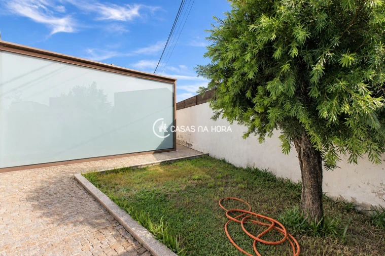 Moradia T1 para Arrendamento em Perafita, Lavra e Santa Cruz do Bispo Foto 11