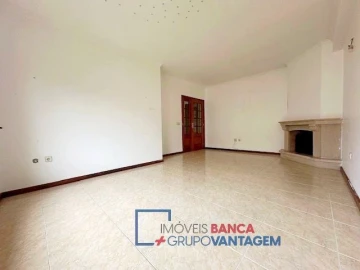 Apartamento T2 para Venda em Madalena