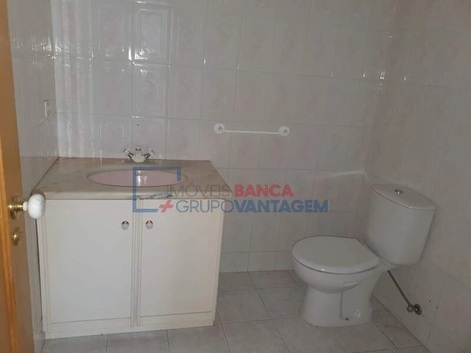 Apartamento T3 para Venda em Canelas Foto 11
