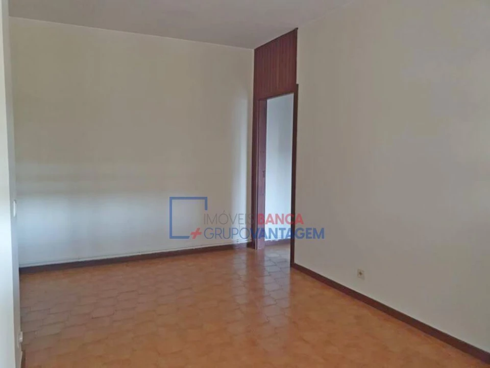 Apartamento T1 para Venda em Santa Marinha e São Pedro da Afurada Foto 11