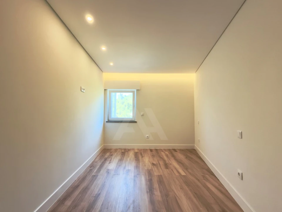 Apartamento T2 para Venda em Cascais e Estoril Foto 13