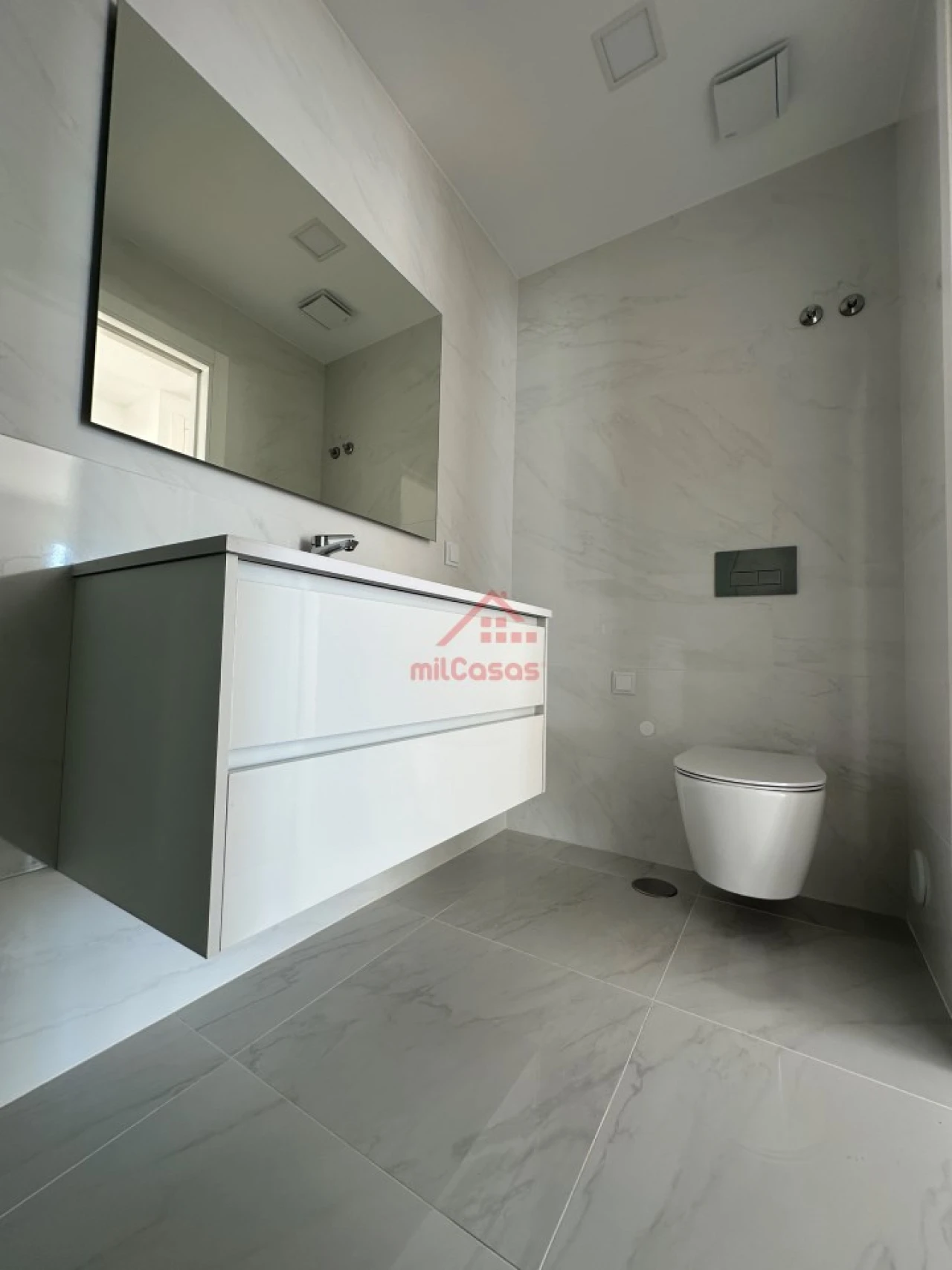Apartamento T2 para Arrendamento em Ericeira Foto 23