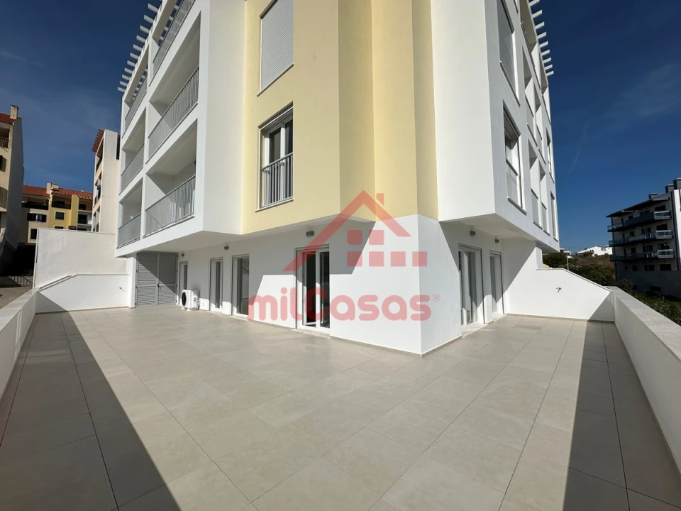 Apartamento T2 para Arrendamento em Ericeira Foto 27