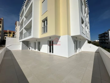 Apartamento T2 para Arrendamento em Ericeira