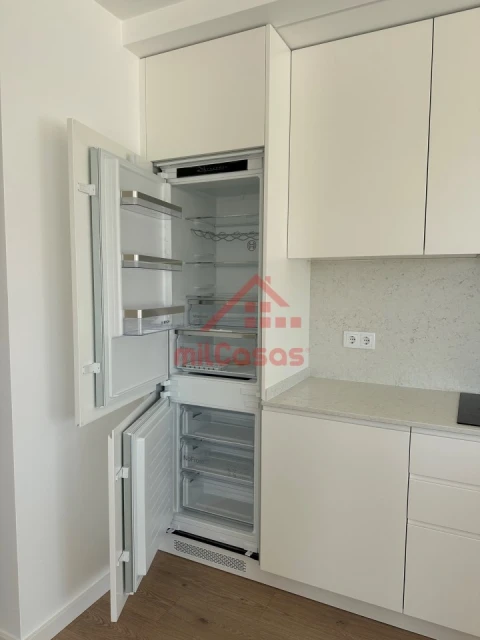 Apartamento T2 para Arrendamento em Ericeira