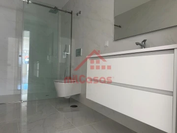 Apartamento T2 para Arrendamento em Ericeira