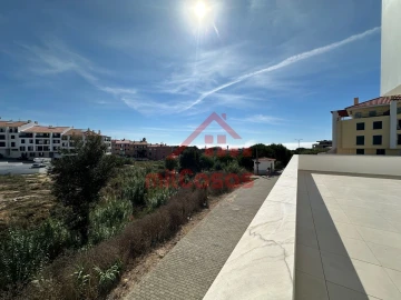 Apartamento T2 para Arrendamento em Ericeira